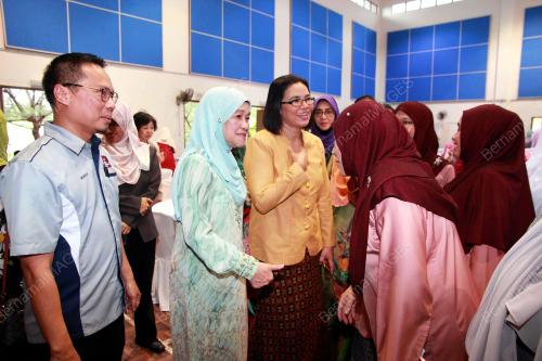 JB01_14082018_SEMINAR_LITERASI