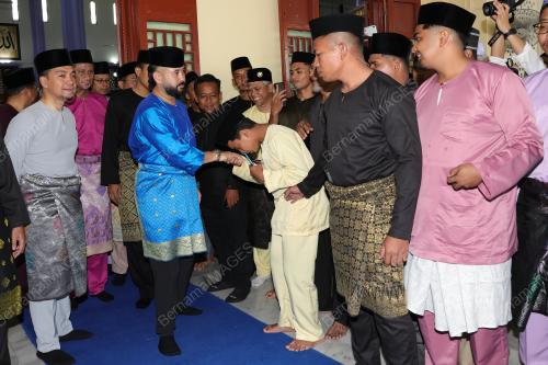 TUNKU MAHKOTA ISMAIL