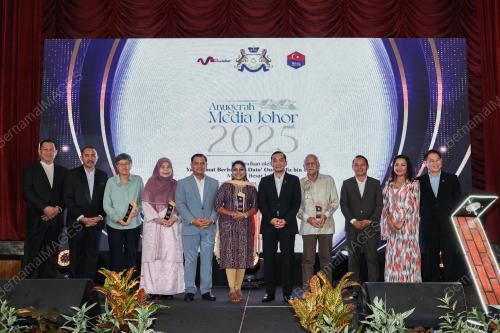 DATUK ONN HAFIZ GHAZI 