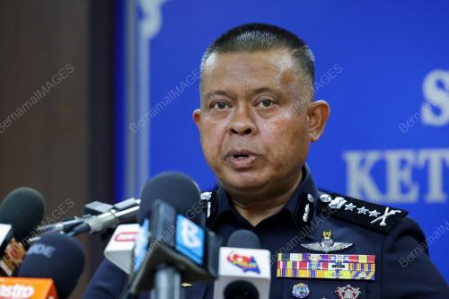 DATUK KAMARUL ZAMAN MAMAT