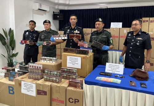 ACP RAIZ MUKHLIZ AZMAN AZIZ