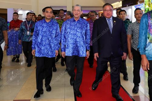DATUK SERI FADILAH YUSOF  