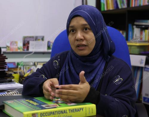 SITI NORAISIKIN MOHD JAZULI
