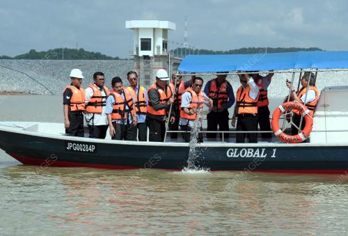JB01_18072016_EMPANGAN_SELUYUT