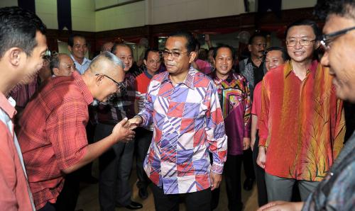 JB01_19022015_TAHUN_BARU_CINA