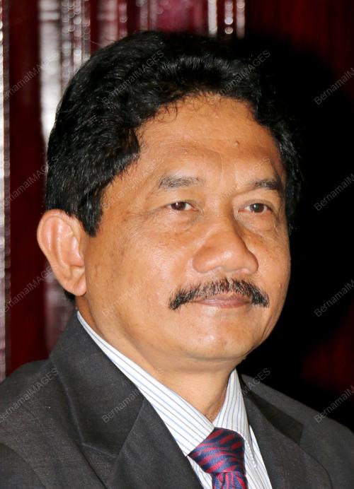 JB01_19032015_DATUK_ISMAIL