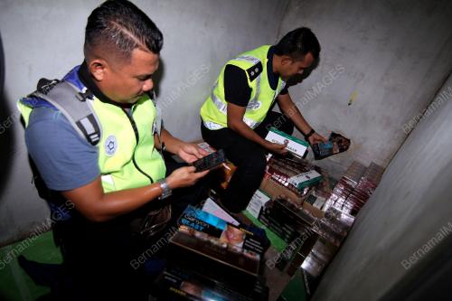 JB01_19062019_SERBUAN_ROKOK_SELUDUP