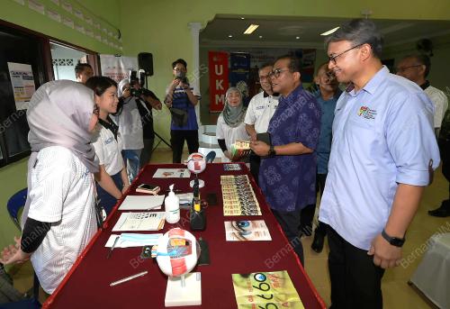 DATUK SERI MOHAMED KHALED NORDIN