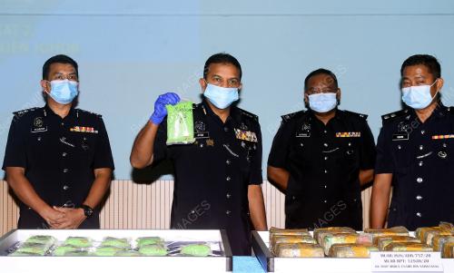 DATUK AYOB KHAN MYDIN PITCHAY