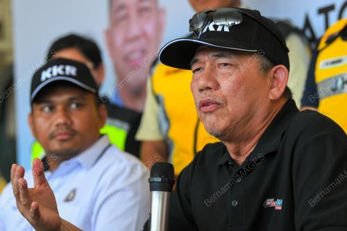 DATUK SERI FADILLAH YUSOF 