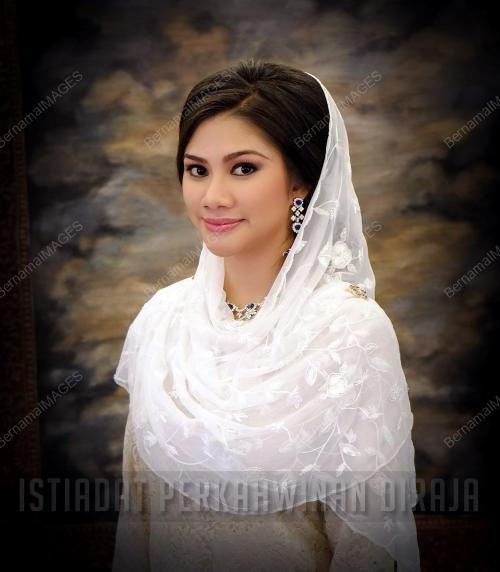 JB01_20102014_TMJ_KAHWIN
