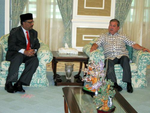 JB01_20112012_SULTAN_JOHOR