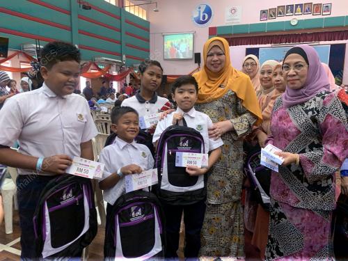 DATUK SERI RINA MOHD HARUN