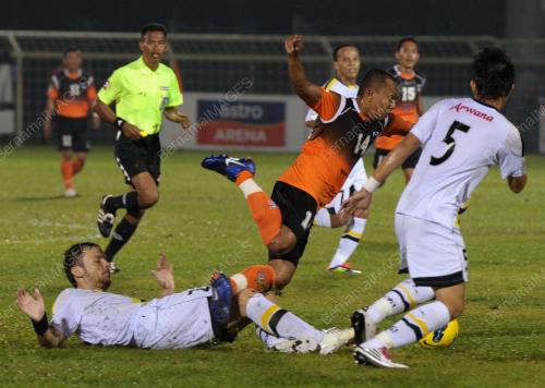 JB01_21012012_LIGA_SUPER