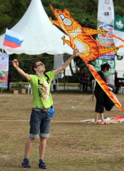 JB01_21022014_LAYANG-LAYANG