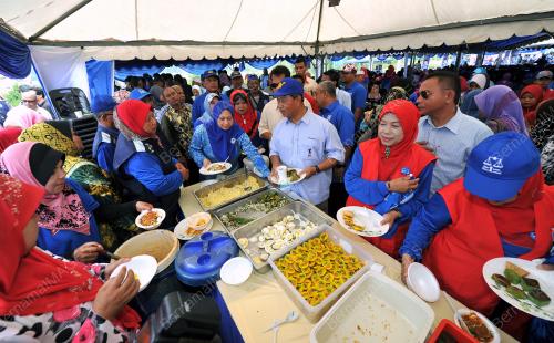 JB01_21042013_RAKYAT_SARAPAN