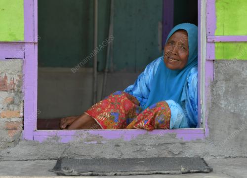 MARIAM MAMAT