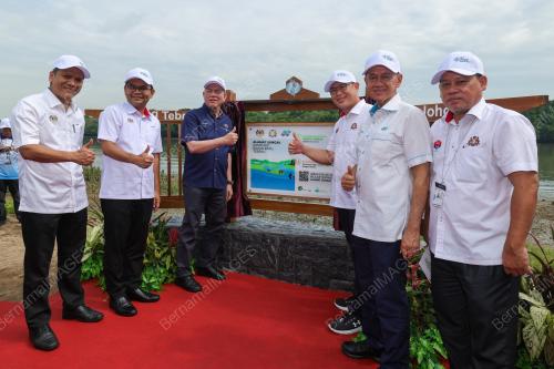 DATUK SERI FADILAH YUSOF  