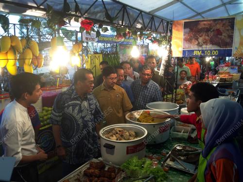 JB01_21102017_MAKANAN_THAI