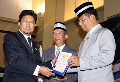 ABDUL GHANI OTHMAN