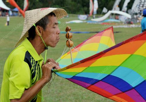 JB01_22022013_LAYANG-LAYANG