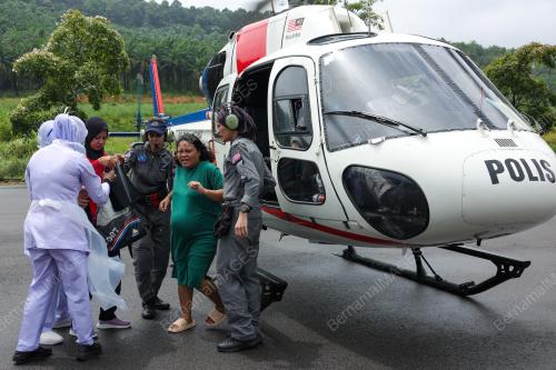 BANJIR_IBU MENGANDUNG