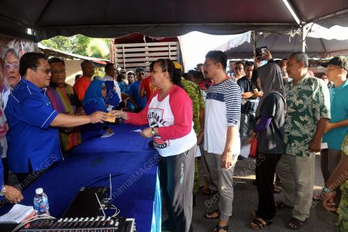 JB01_22042018_JUALAN_RAKYAT