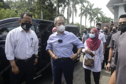 TAN SRI MUHYIDDIN YASSIN