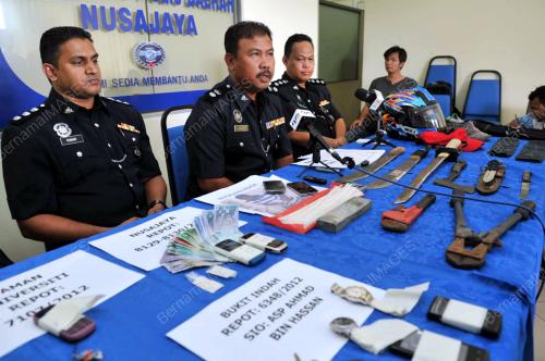 JB01_22102012_SIDANG_MEDIA