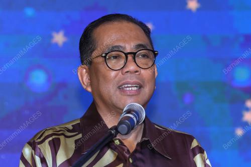 DATUK MOHAMED KHALED NORDIN 