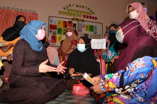 DATUK SERI RINA MOHD HARUN