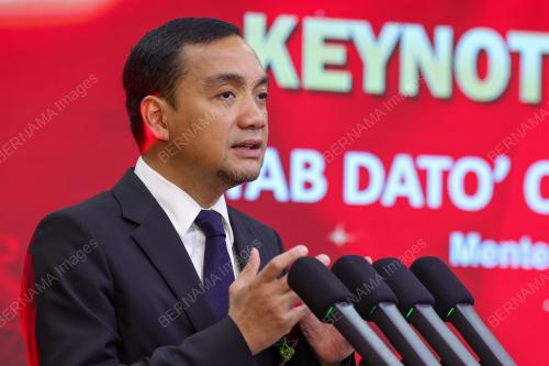 DATUK ONN HAFIZ GHAZI