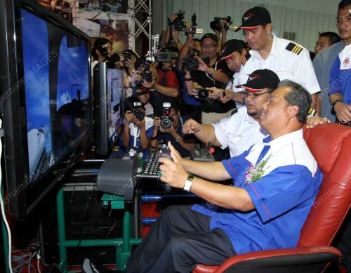 MUHYIDDIN YASSIN