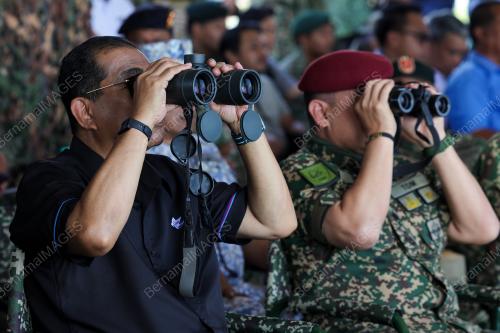 DATUK SERI MOHAMED KHALED NORDIN