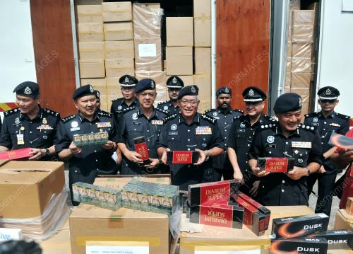 JB01_25012019_RAMPAS_ARAK_ROKOK