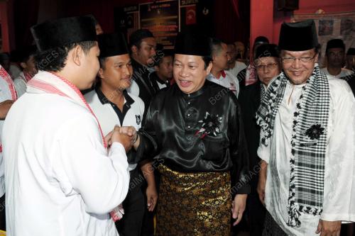 DATUK AHMAD MASLAN