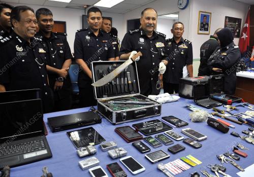 JB01_26012015_POLIS_JOHOR