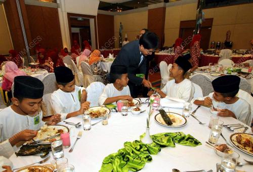 ANAK YATIM RUMAH BARKAT