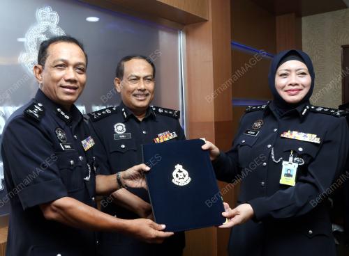 JB01_26112015_DATUK_RAMLI