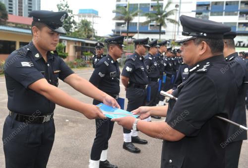 JB01_26122016_PERHIMPUNAN