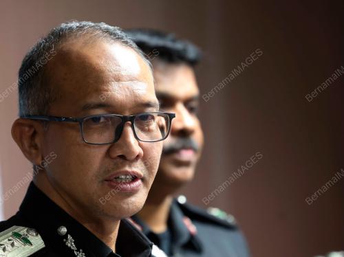BAHARUDIN TAHIR