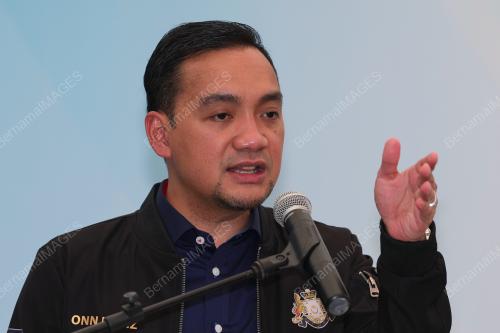 DATUK ONN HAFIZ GHAZI
