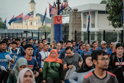 DATUK FAHMI FADZIL
