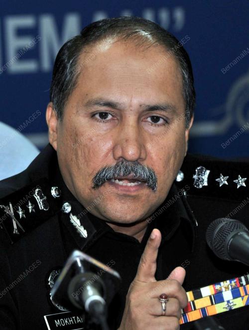 DATUK MOHD MOKHTAR MOHD SHARIFF
