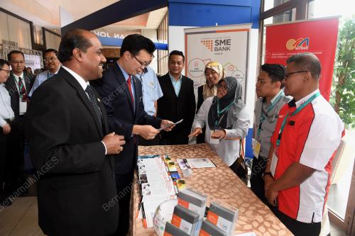 JB01_27112017_INDUSTRI_4.0-BN201711242434
