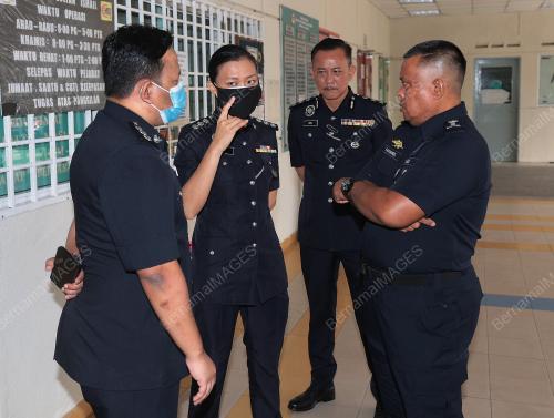 DATUK KAMARUL ZAMAN MAMAT