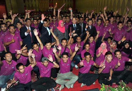 JB01_28052013_GRADUASI_ABM