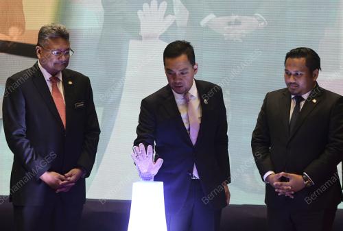 DATUK ONN HAFIZ GHAZI