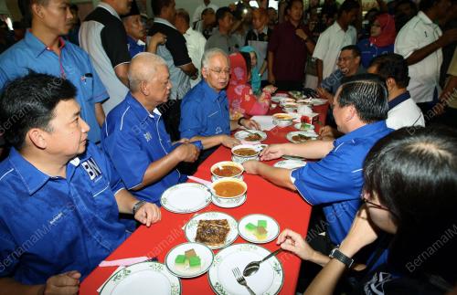 JB01_29042013_PM_SARAPAN