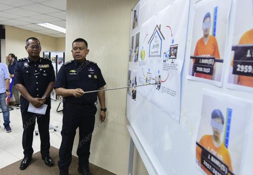 DATUK KAMARUL ZAMAN MAMAT